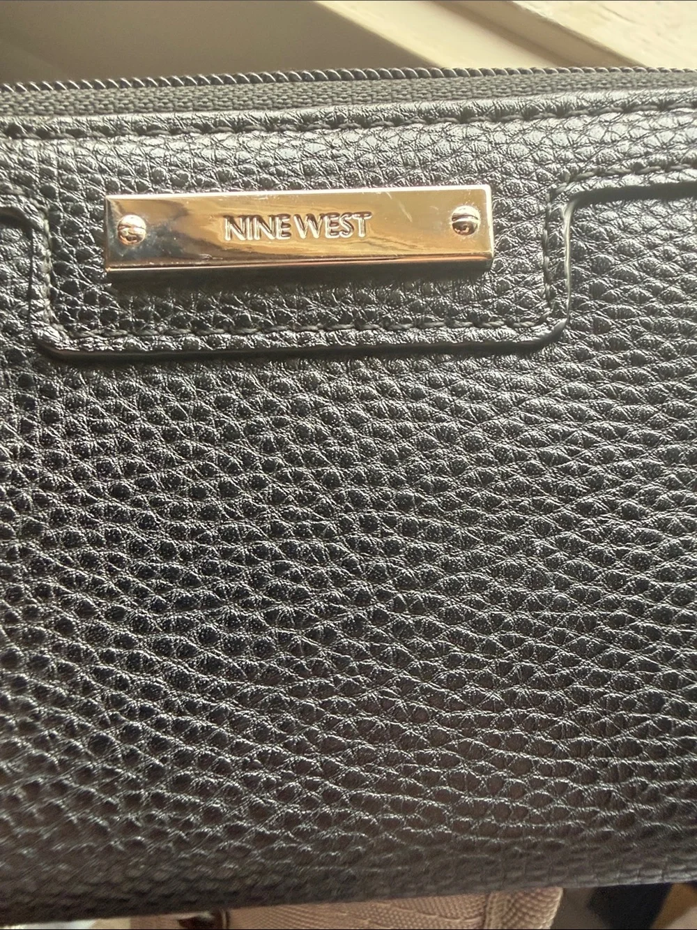 Nine West zip around